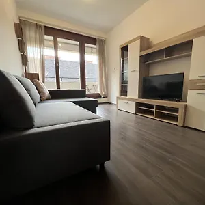 https://bphomes-budapest.inbudapesthotels.com